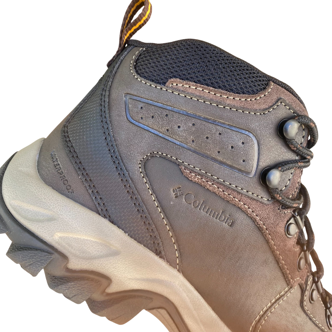 Columbia Scarponcini Hiking Uomo Newton Ridge™ Plus II Waterproof Cordovan MB3970-232 - tallone