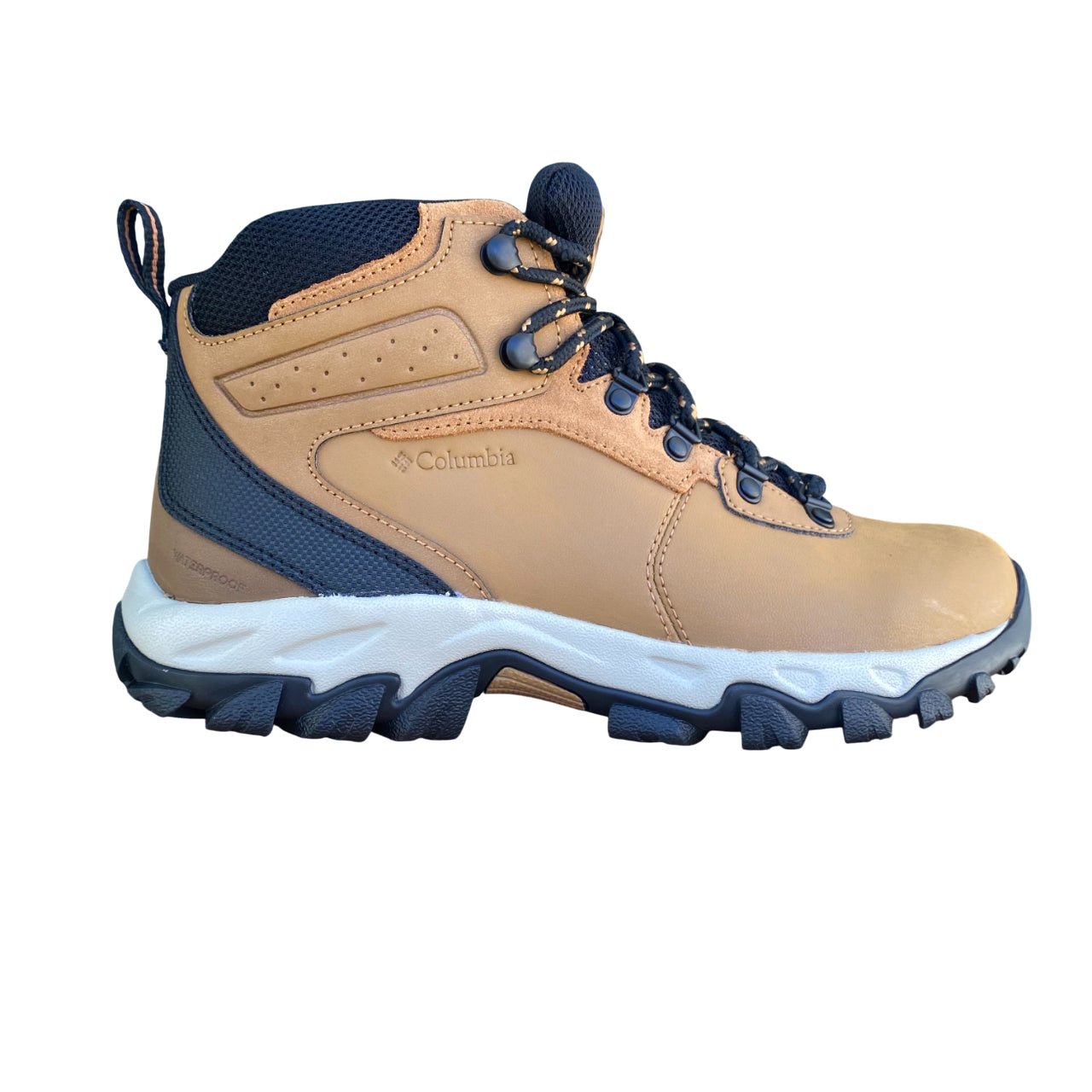 Columbia Scarponcini Hiking Uomo Newton Ridge™ Plus II Waterproof Elk-Black MB3970-291