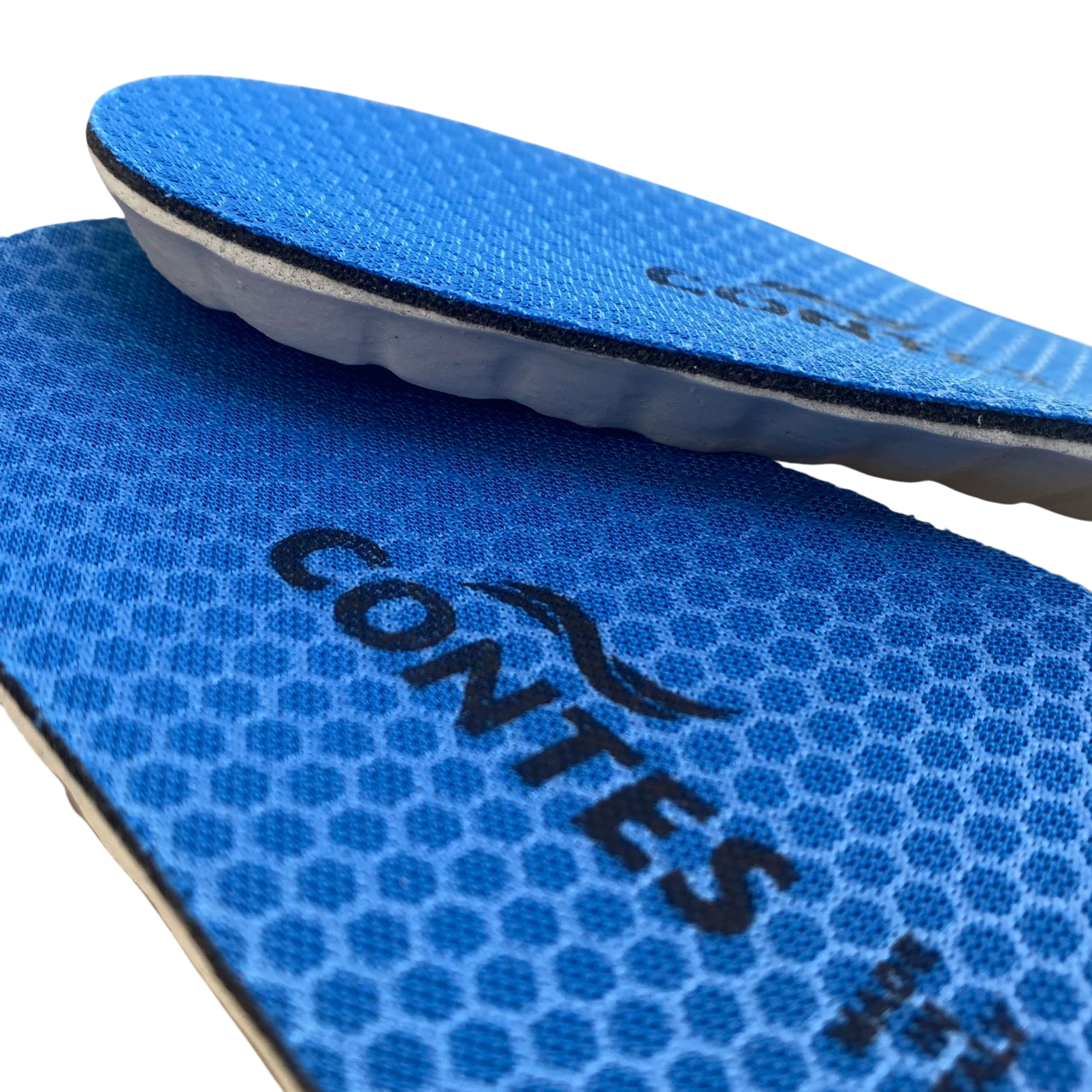 Dettaglio del rivestimento tecnico Ultra Soft della soletta Contes 104/A che mantiene i piedi asciutti e freschi con design ergonomico