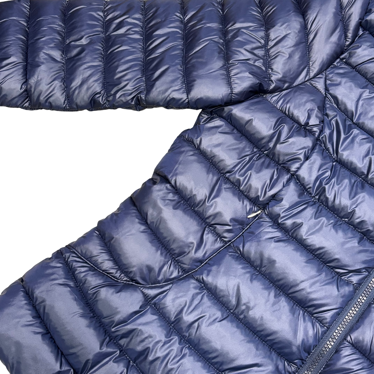 Dettaglio tasche con zip giacca Astrolabio da donna 100 grammi blu ultraleggera