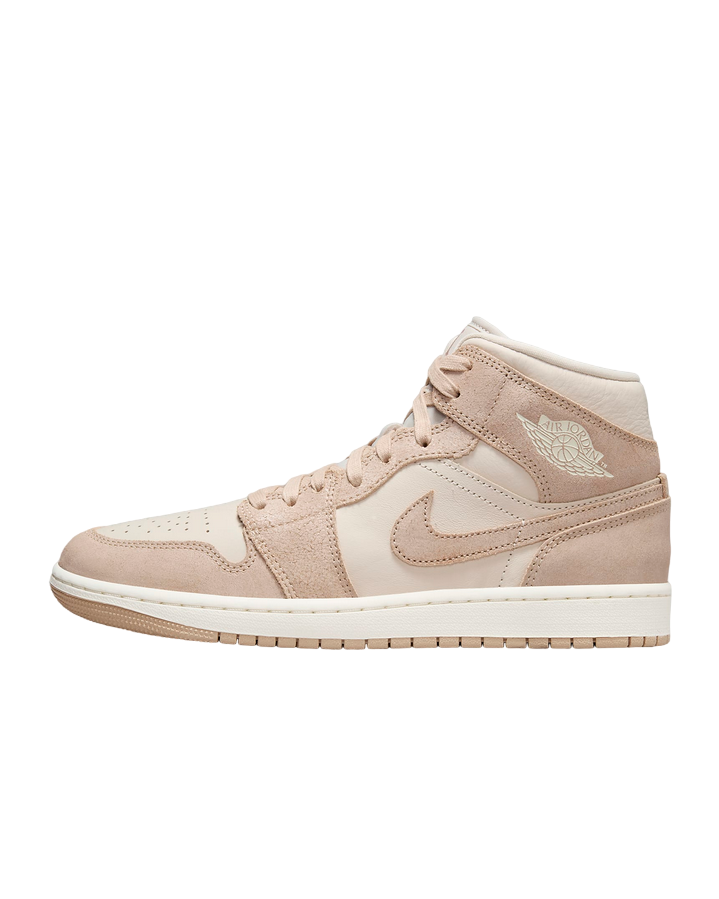 Jordan Air adult sneakers shoe
Jordan 1 Mid SE FJ3448-200 beige-light brown