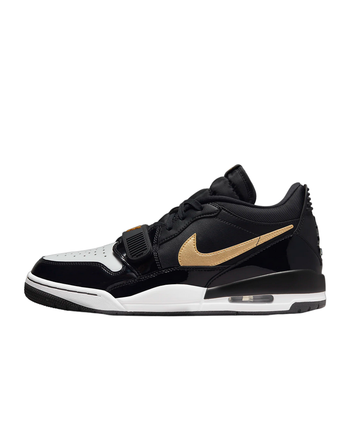 Jordan men's sneakers shoe Air Jordan Legacy 312 Low black gold white