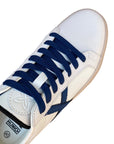 Sneakers Munich Rete 111 8080111 vista dall'alto con tomaia tennis classica e design vintage bianco blu