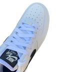 Nike DD8959-103 Air Force 1 '07 Bianco Nero - Sneakers Donna Stile Iconico - vista frontale punta