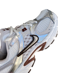 Nike scarpa sneakers da donna V5 RNR HQ7901-102 beige-marrone