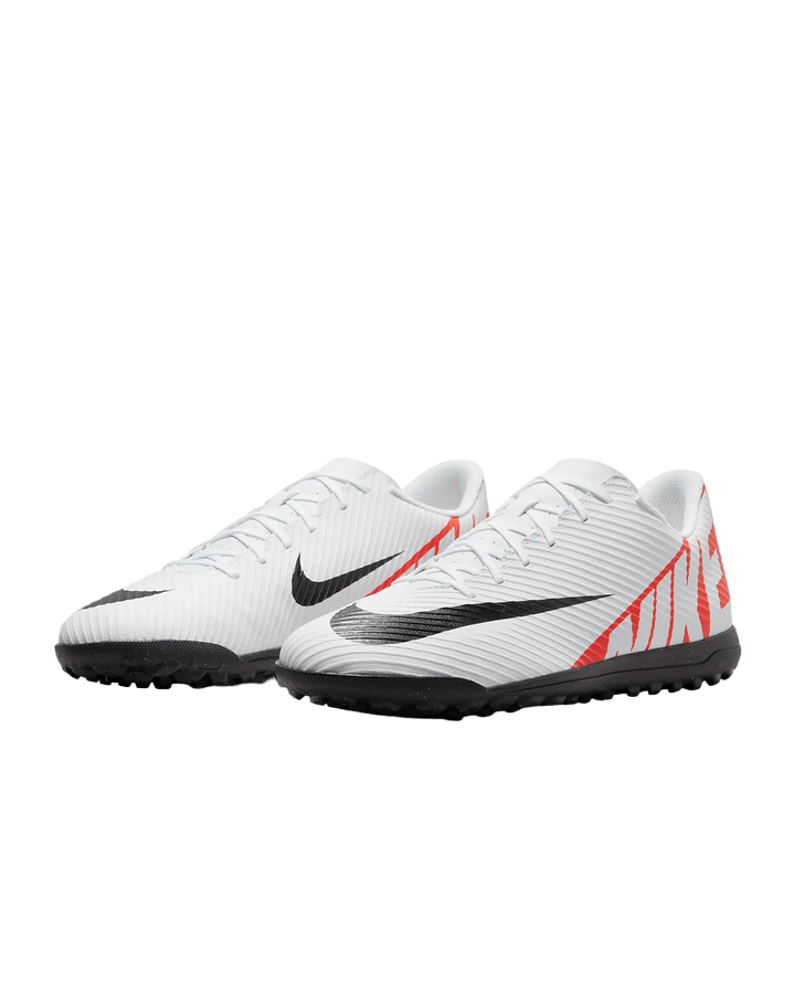Nike scarpa da calcetto da uomo Vapor 15 Club TF DJ5968-600 cremisi-bianco-nero