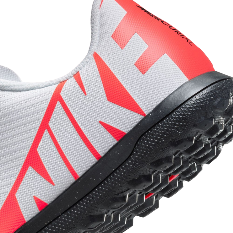 Nike scarpa da calcetto da uomo Vapor 15 Club TF DJ5968-600 cremisi-bianco-nero