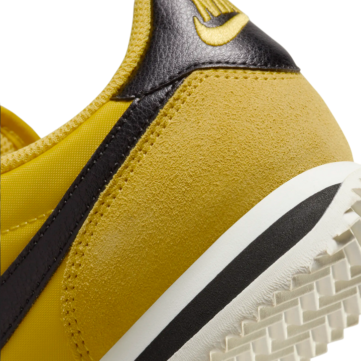 Nike Cortez DZ2795 700 yellow-black adult sneakers shoe