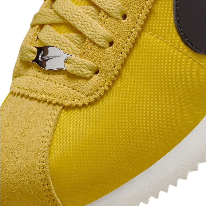 Nike Cortez DZ2795 700 yellow-black adult sneakers shoe