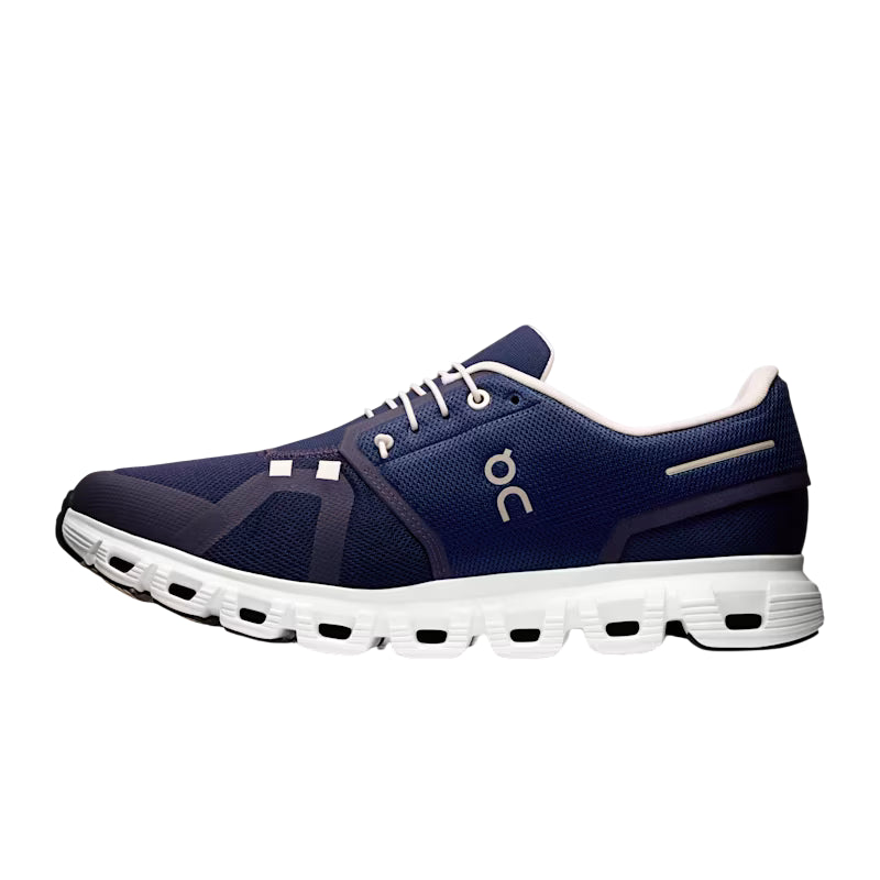Profilo interno delle scarpe running On Cloud 6 uomo blu-bianco, soletta comfort e Speedboard per prestazioni H24