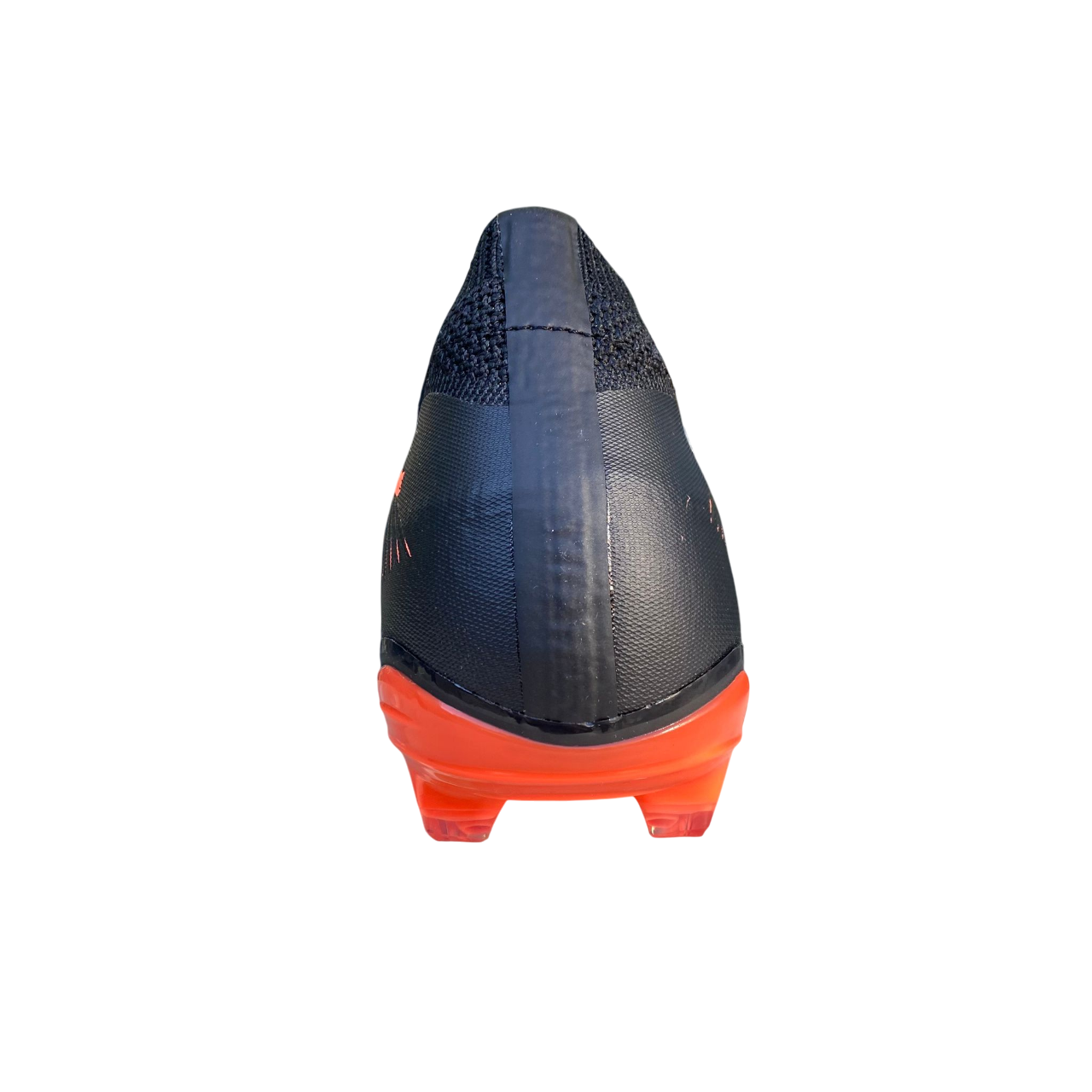 Puma scarpa da calcio Future 8 Match FG/AG 108140-01 nero-bianco-rosso brillante