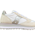 Sneakers Saucony Jazz Triple bianco-argento da donna con suola rialzata, dettagli metallizzati, logo Saucony laterale e design chunky moderno - esterno