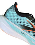 Scopri le scarpe da corsa Brooks Hyperion 3 con automazioni complete. Ottieni prestazioni ottimali con la tecnologia di punta. Inizia la tua corsa con noi!