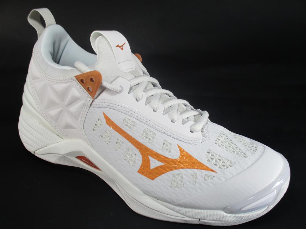 Mizuno Wave Momentum V1GC191252 white-gold