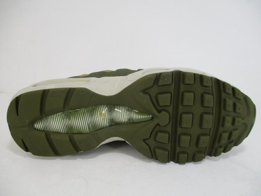 Nike men's sneakers Air Max 95 Essential 749766 303 olive canvas