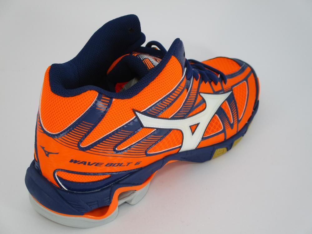 Mizuno men's volleyball shoe Wave Bolt 6 Mid V1GA176502 orange