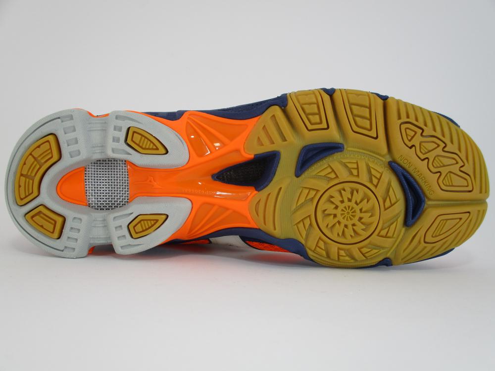Mizuno men's volleyball shoe Wave Bolt 6 Mid V1GA176502 orange