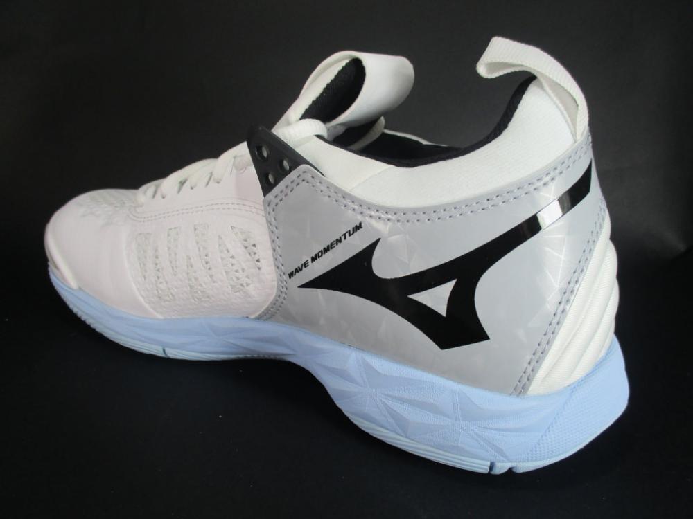 Mizuno Wave Momentum V1GC191210