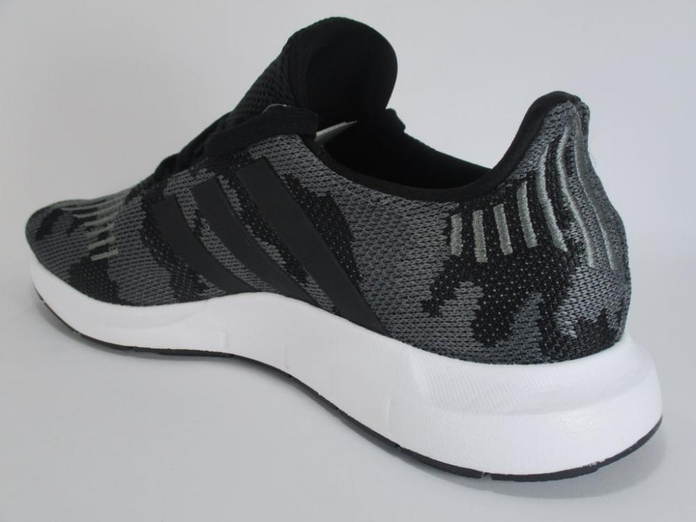 Adidas Originals Swift Run men's sneaker BD7977 black