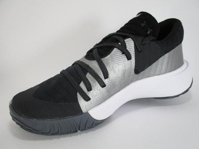 Under Armour scarpa da uomo da basket Spawn Low 3021263 001 nero