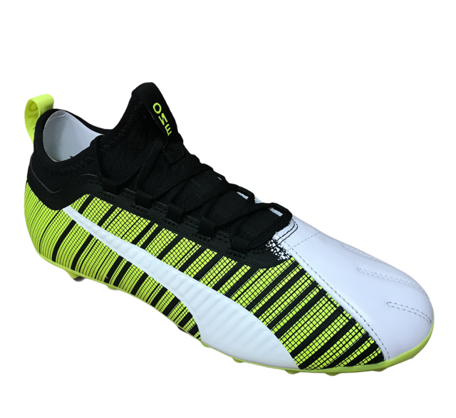Puma scarpa da calcio da uomo One 5.3 MG 105646 02 bianco-nero-giallo