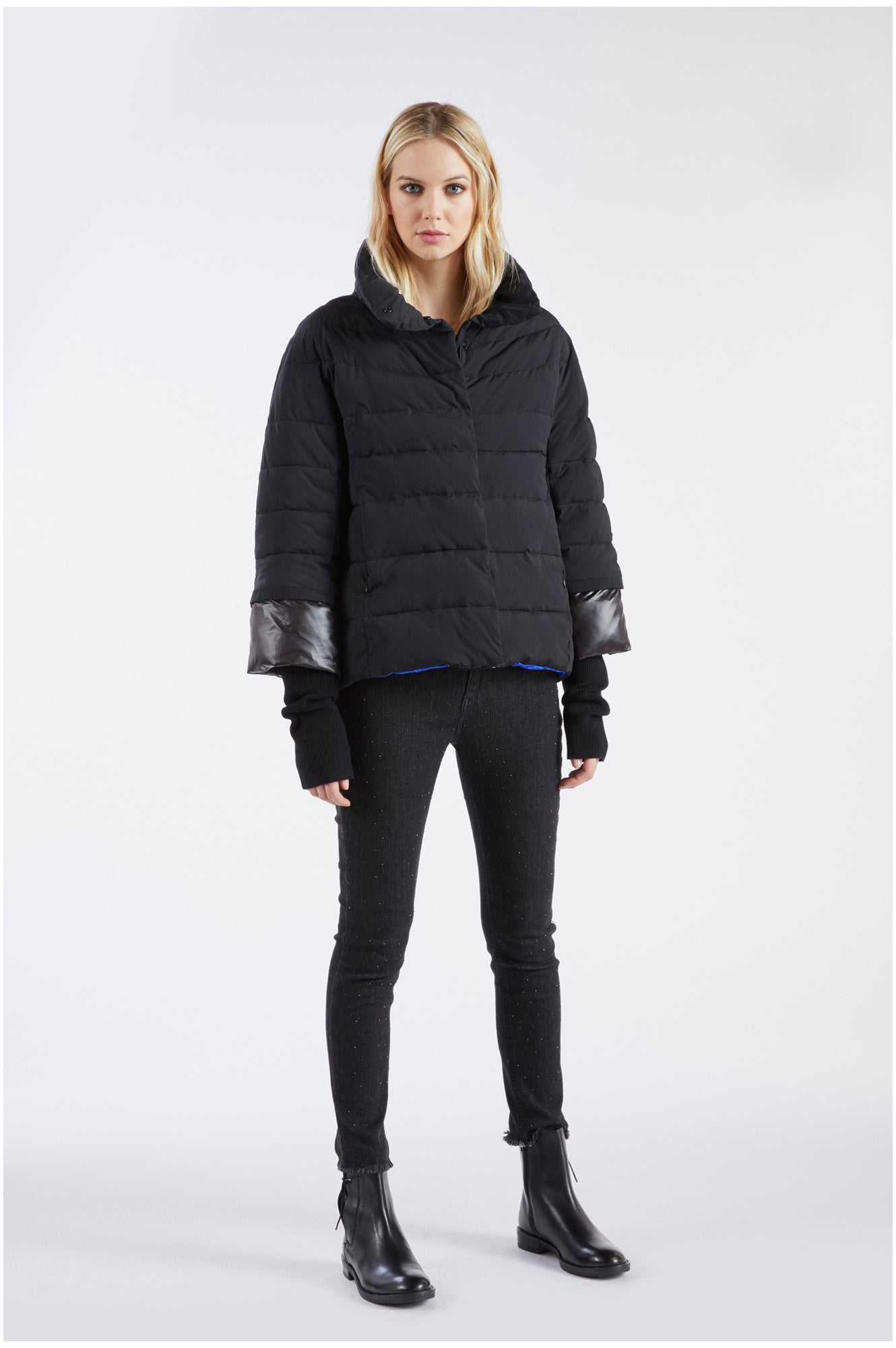 CafèNoir women's flared down jacket C7JN0033 N044 black-bluette