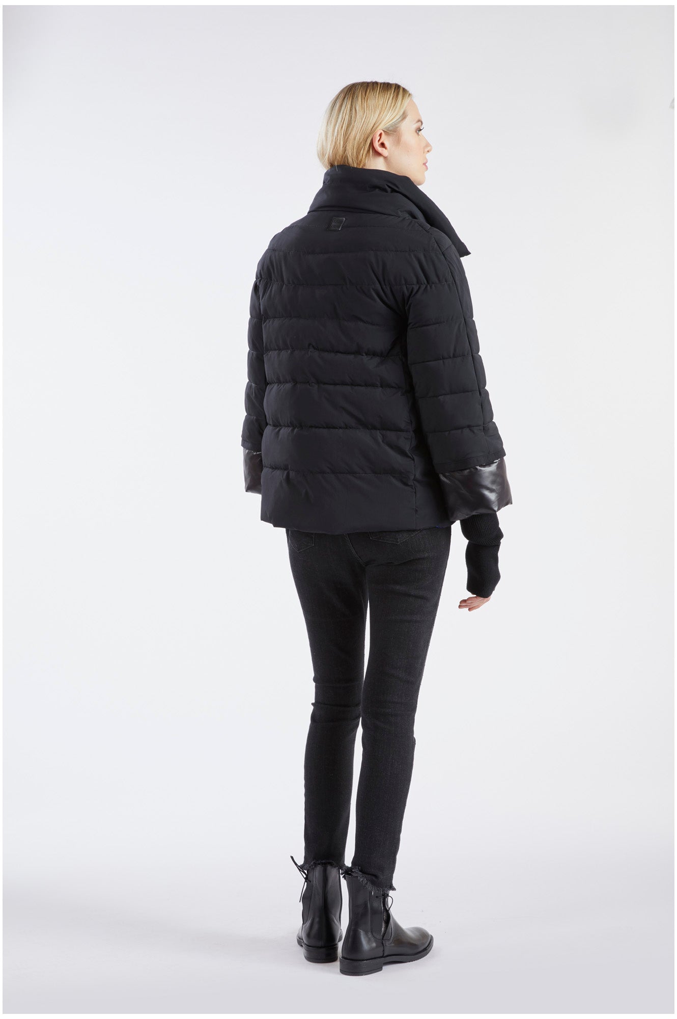 CafèNoir women's flared down jacket C7JN0033 N044 black-bluette