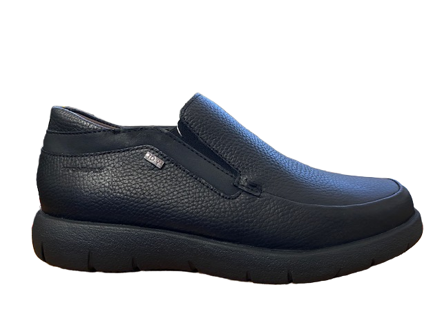 Stonefly Scarpa senza lacci da uomo in pelle di vitello Stream Hdry 11 Calf Leather 218259 000 nero