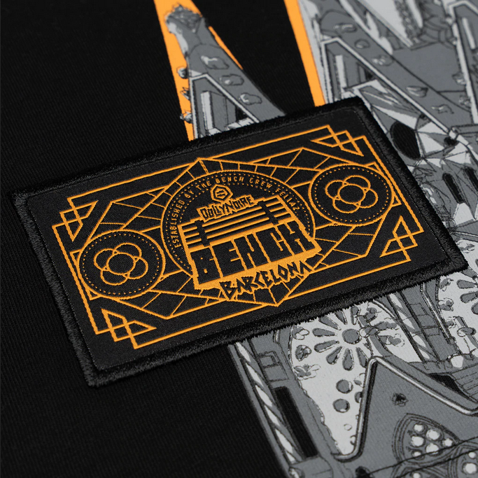 Dolly Noire short sleeve t-shirt BENCH Sagrada Familia Tee ts104-tb-01 black