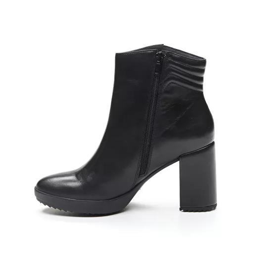 Stonefly stivaletto da donna Oprah 21 Nappa LTH 214503 000 nero