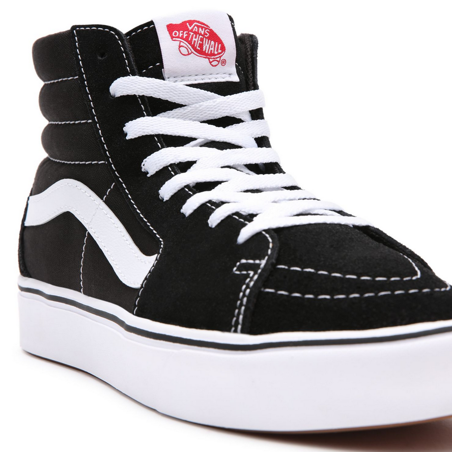 Vans scarpa sneakers alta Comfycush Sk8-Hi vn0a3wmbvne1 nero-bianco