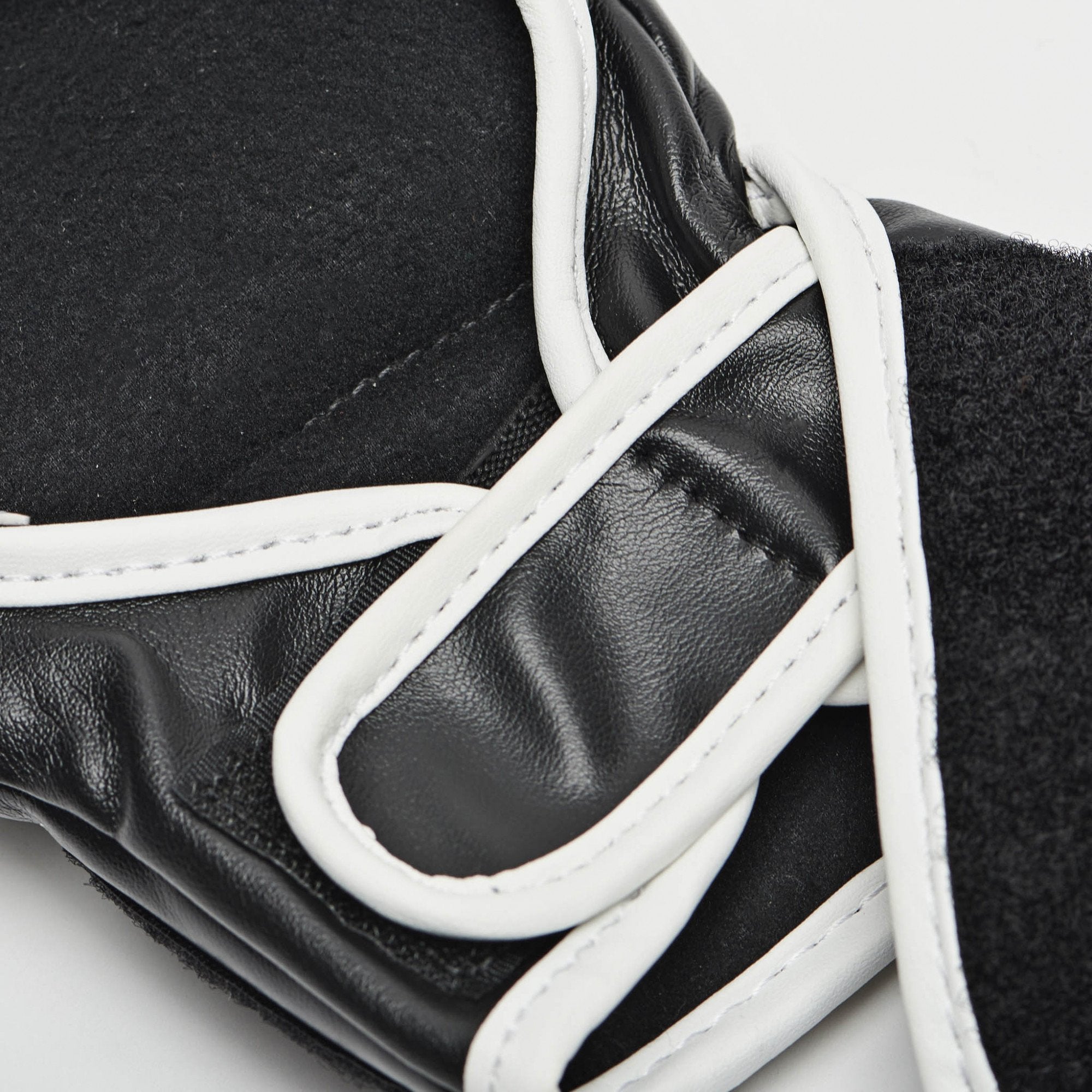 Leone MMA Gloves GP095 Black