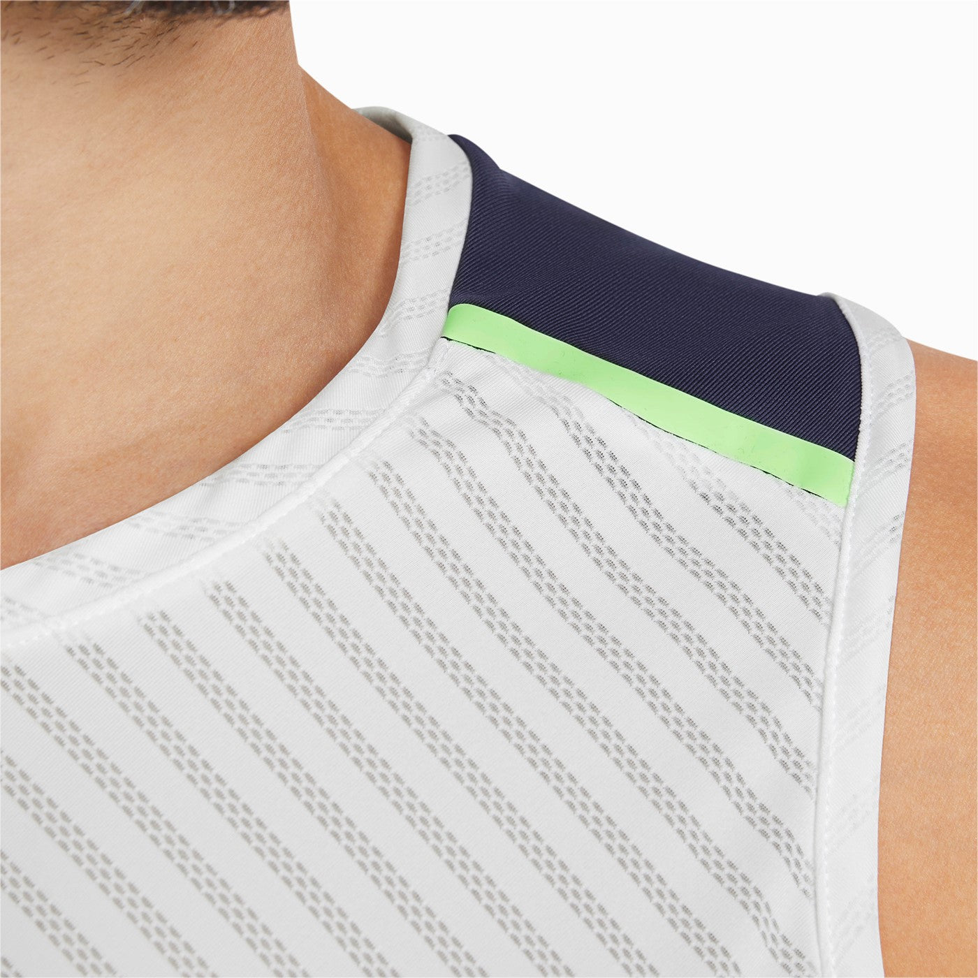Puma canotta da corsa da uomo Train Breeze Tank 521526 02 bianco