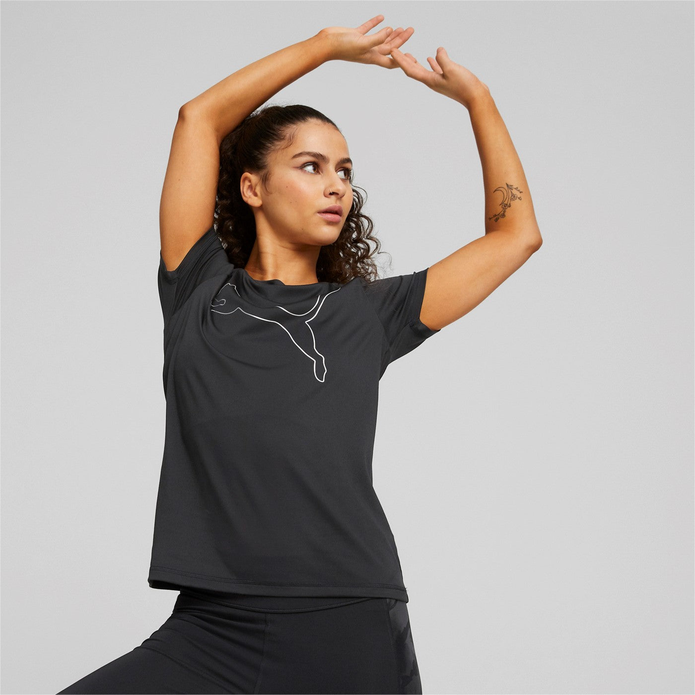 Puma Train Favorite women's t-shirt in cotton Jersey 522420 01 black