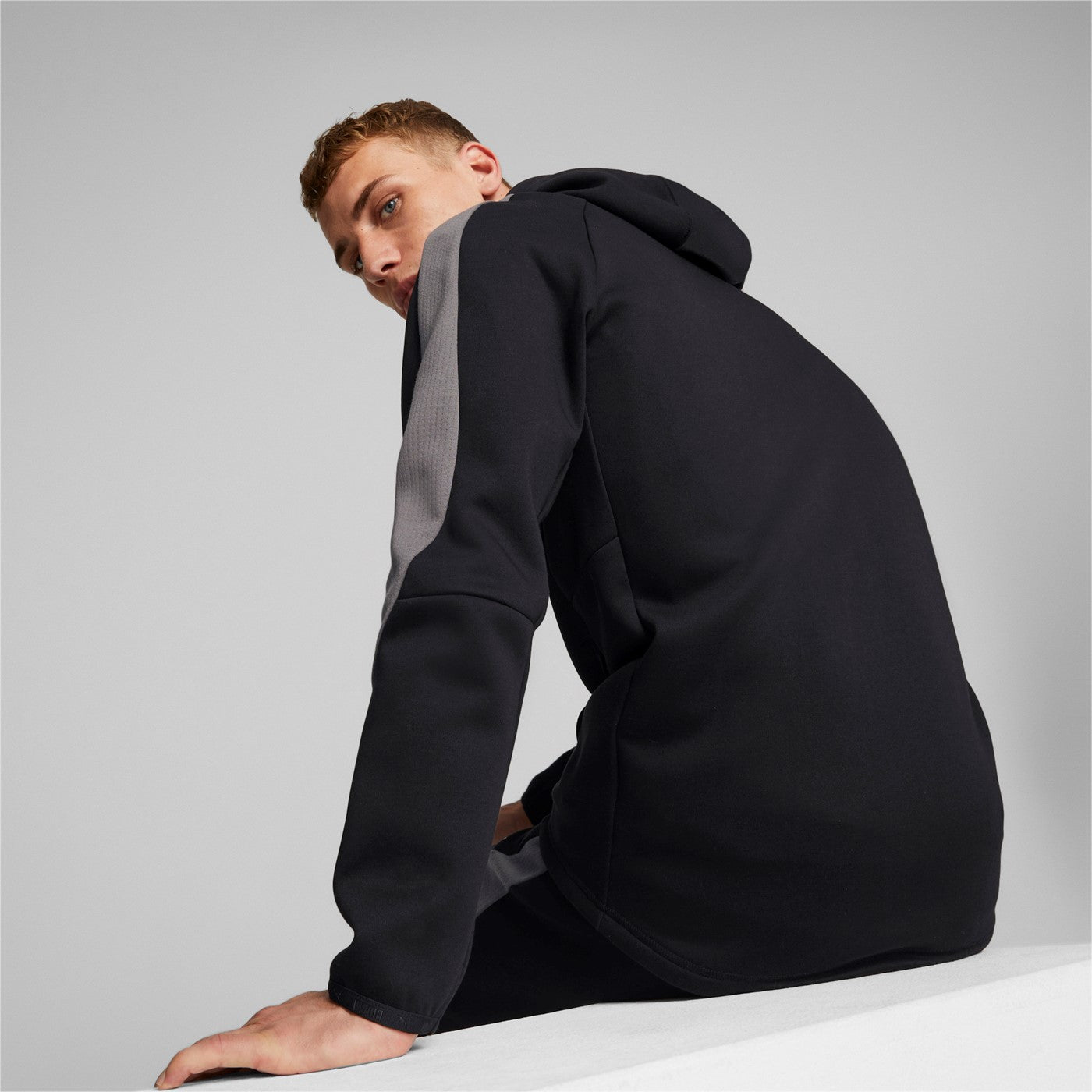 Puma Evostripe Full-Zip Hoodie 849915 01 black