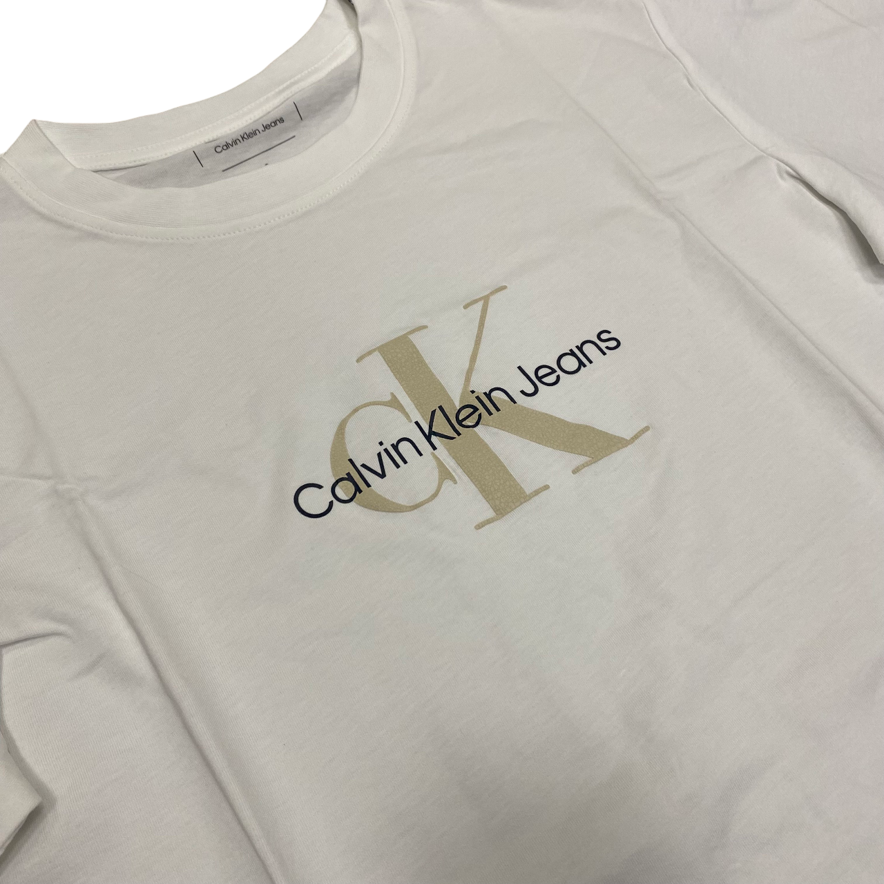 Calvin Klein maglietta manica corta da uomo con Monogramma J30J326863YAF bianco-beige