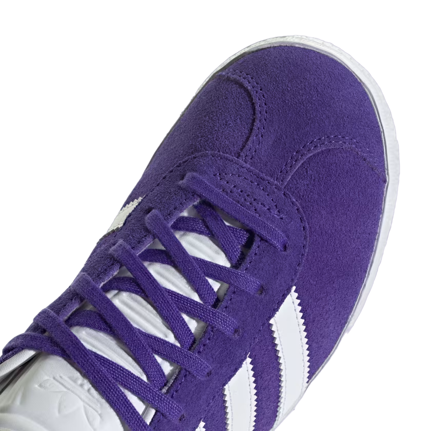 Adidas Originals Gazelle IE5597 purple boys&#39; sneakers shoe