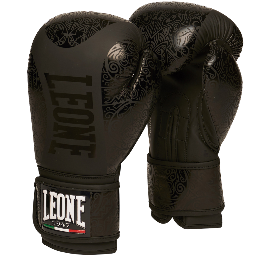 https://sportiamoweb.it/products/leone-guantone-da-boxe-new-maori-gn070-12oz-black?_pos=1&_psq=Leone+Guantone+da+Boxe+New+Maori+GN070+12oz+black&_ss=e&_v=1.0