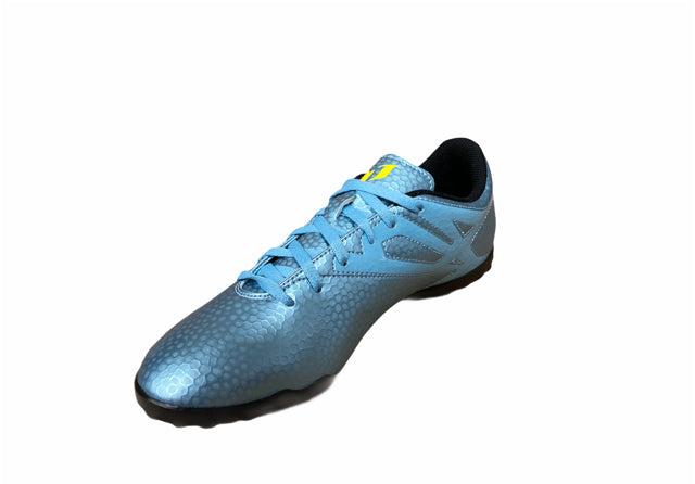 Logo Adidas e firma Messi su scarpa da calcetto celeste B32900