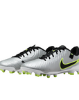 Nike scarpa da calcio da uomo Legend 10 Academy FG/MG DV4337-001 argento-nero