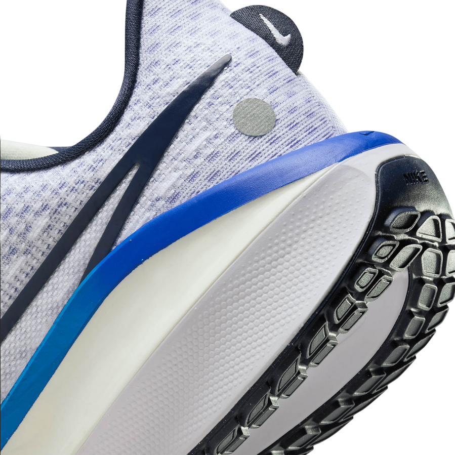 Nike men&#39;s running shoe Vomero 17 FB1309-100 white-blue