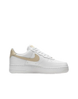 Nike scarpa sneakers da donna Air Force 1 '07 Essential CZ0270-105 bianco-rattan