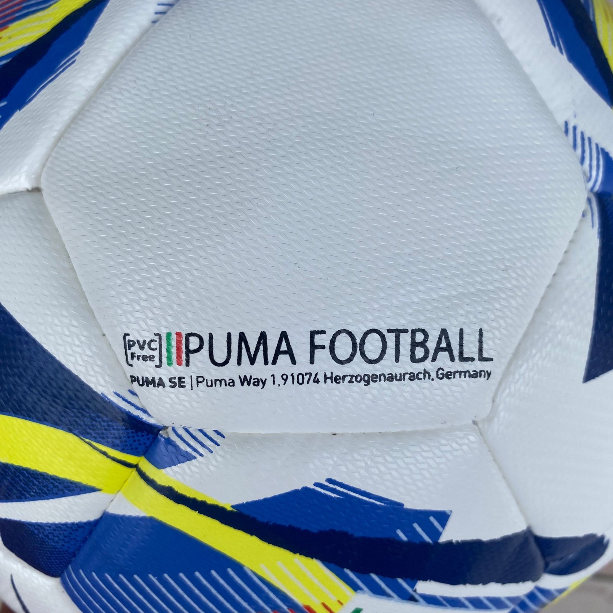 Pallone da calcio Puma Serie A Orbita 084299-01 misura 5 bianco con logo ufficiale Serie A