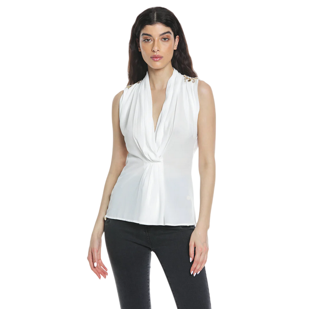 Relish Blouse RUWAYD half sleeves with flap neckline with folds and shoulder applications RDP2403009025 milk