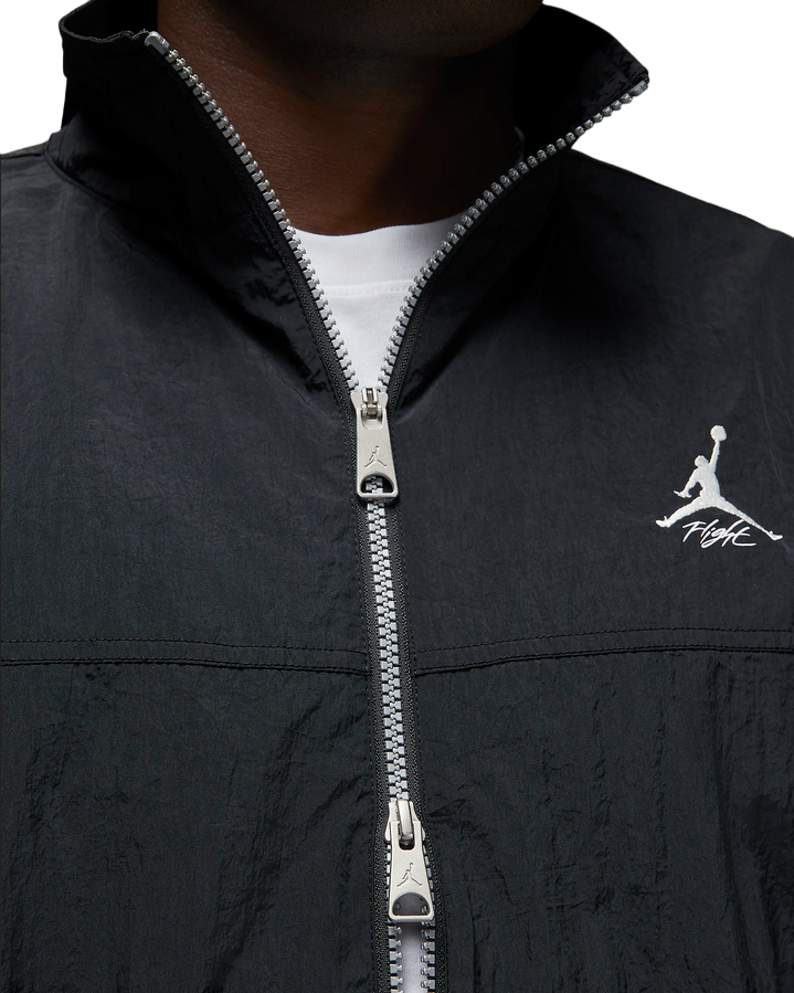 Jordan Essentials men&#39;s light jacket FB7294-010 black