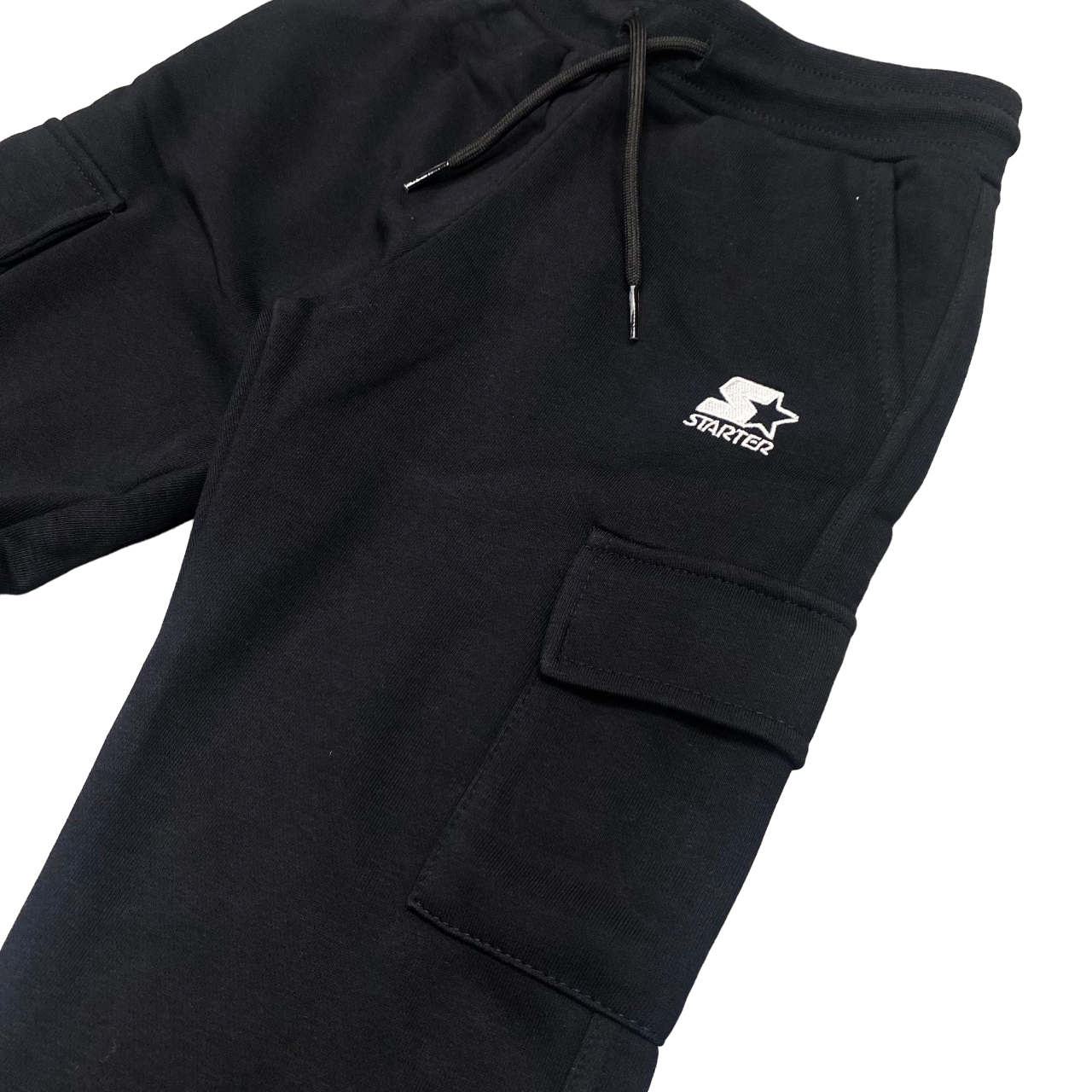 Starter sports trousers with big pockets for boys. Black colour