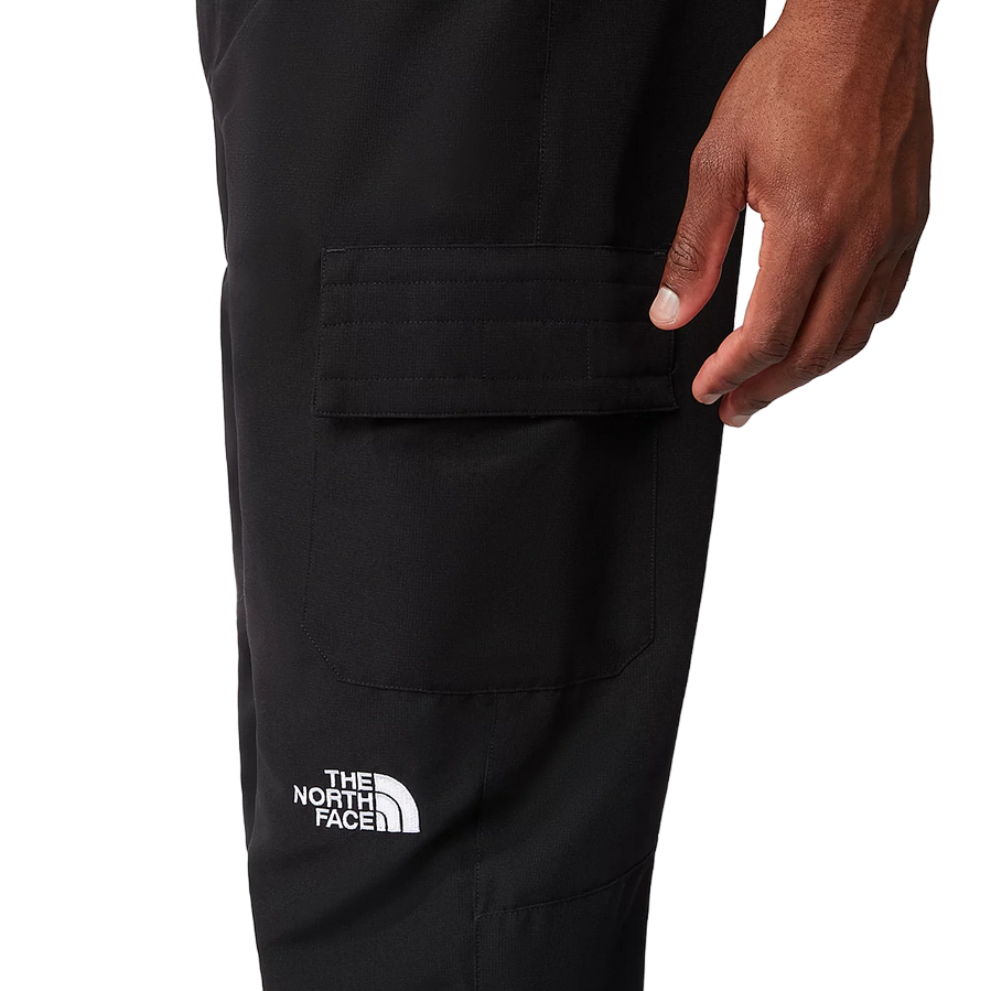 The North Face men&#39;s Horizon NF0A824CJK31 black sports trousers