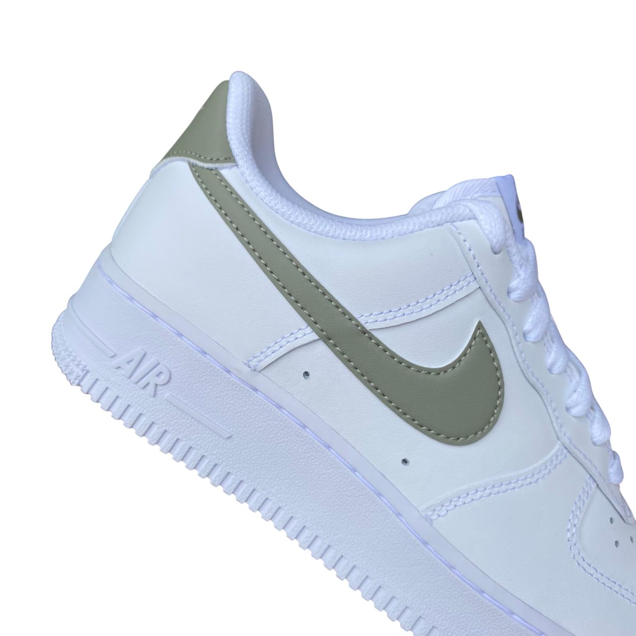 Nike FJ4146-116 Air Force 1 &#39;07 Bianco-Verde - Sneakers Uomo Iconiche