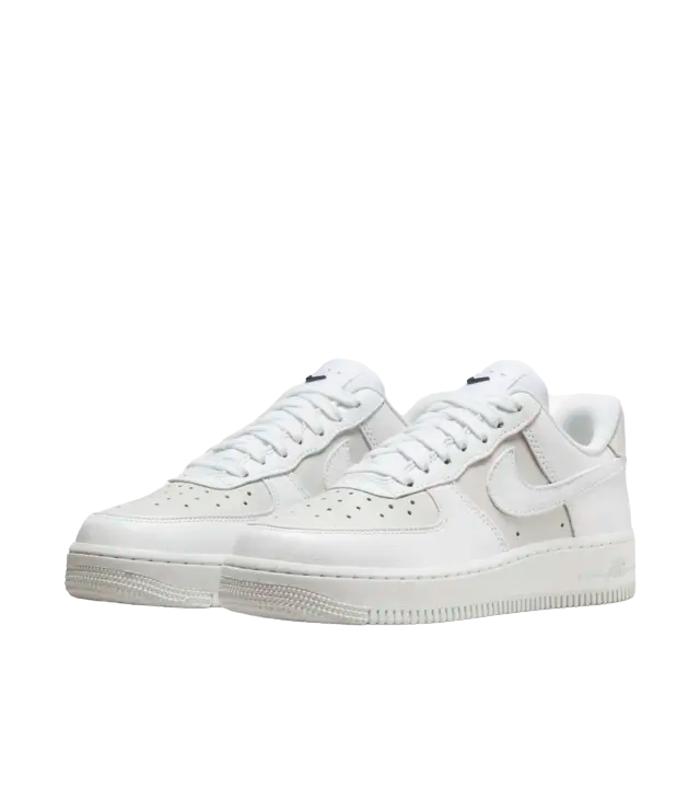 Nike scarpa sneakers da donna Air Force 1 &#39;07 LX DZ2708 102 bianco grigio