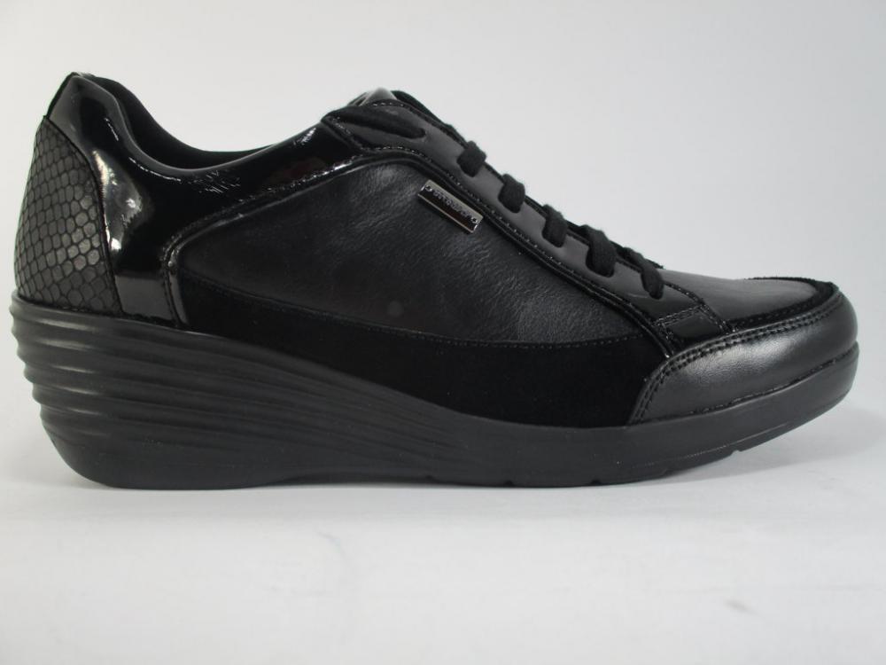 Stonefly women&#39;s casual shoe Ebony 4 107385 000 black